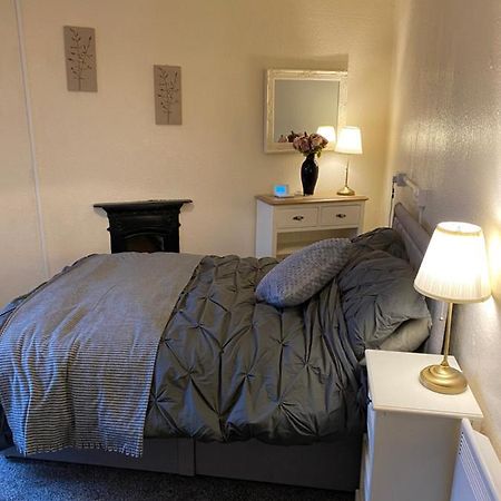 Whitchurch Shropshire Town Duplex Flat Exterior foto
